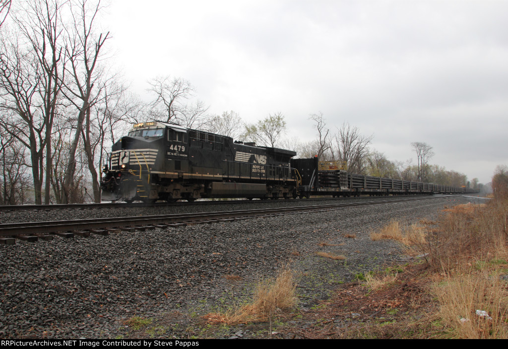 NS 4479 with train 98X at milepost 116